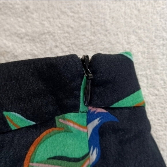 NWT Zara Wide Frill Trousers Tropical floral Print Pants | Black + green; size M - Picture 7 of 13